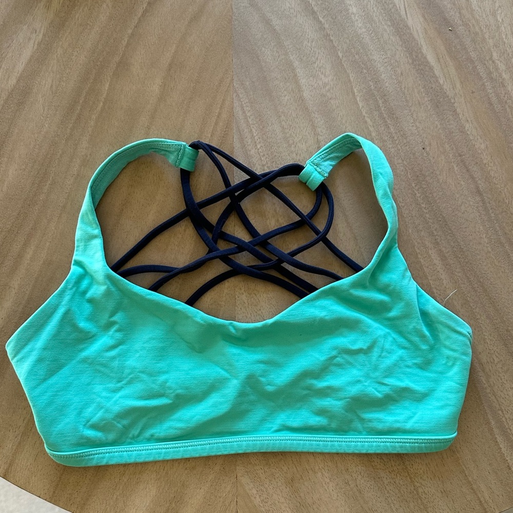 Lulu Lemon Sports Bra